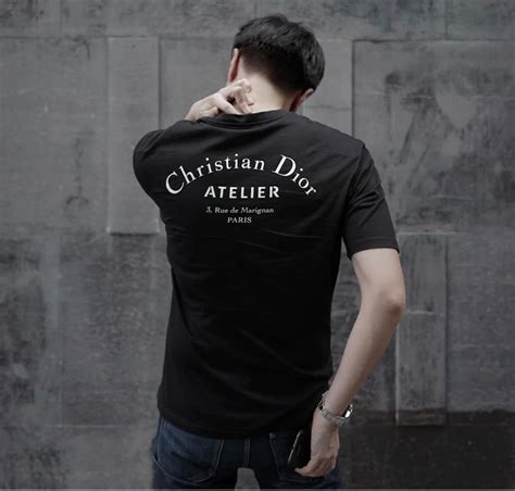 tee shirt christian dior atelier femme|Christian Dior t shirt price.